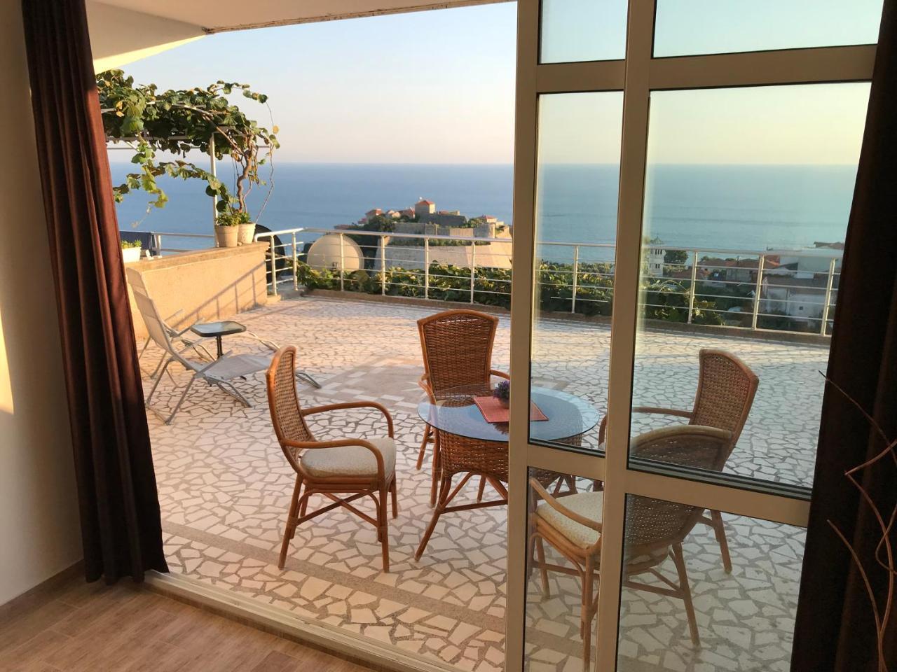 Apartment Jana Ulcinj Exteriör bild